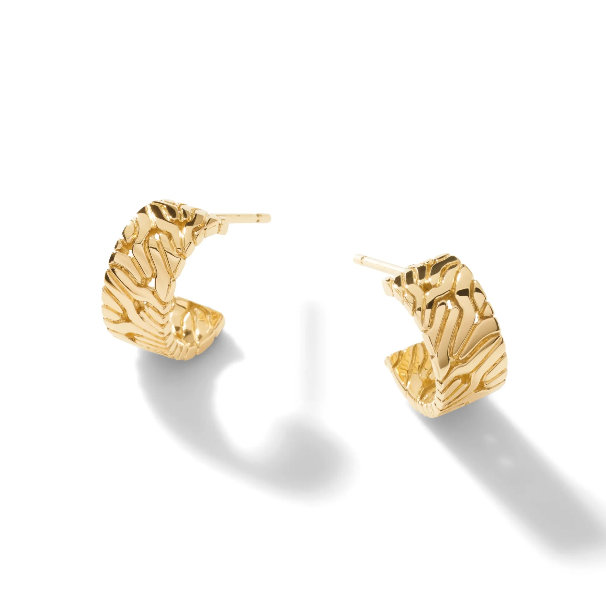 Women John Hardy Hoops^Carved Chain J Hoop Earring, Gold