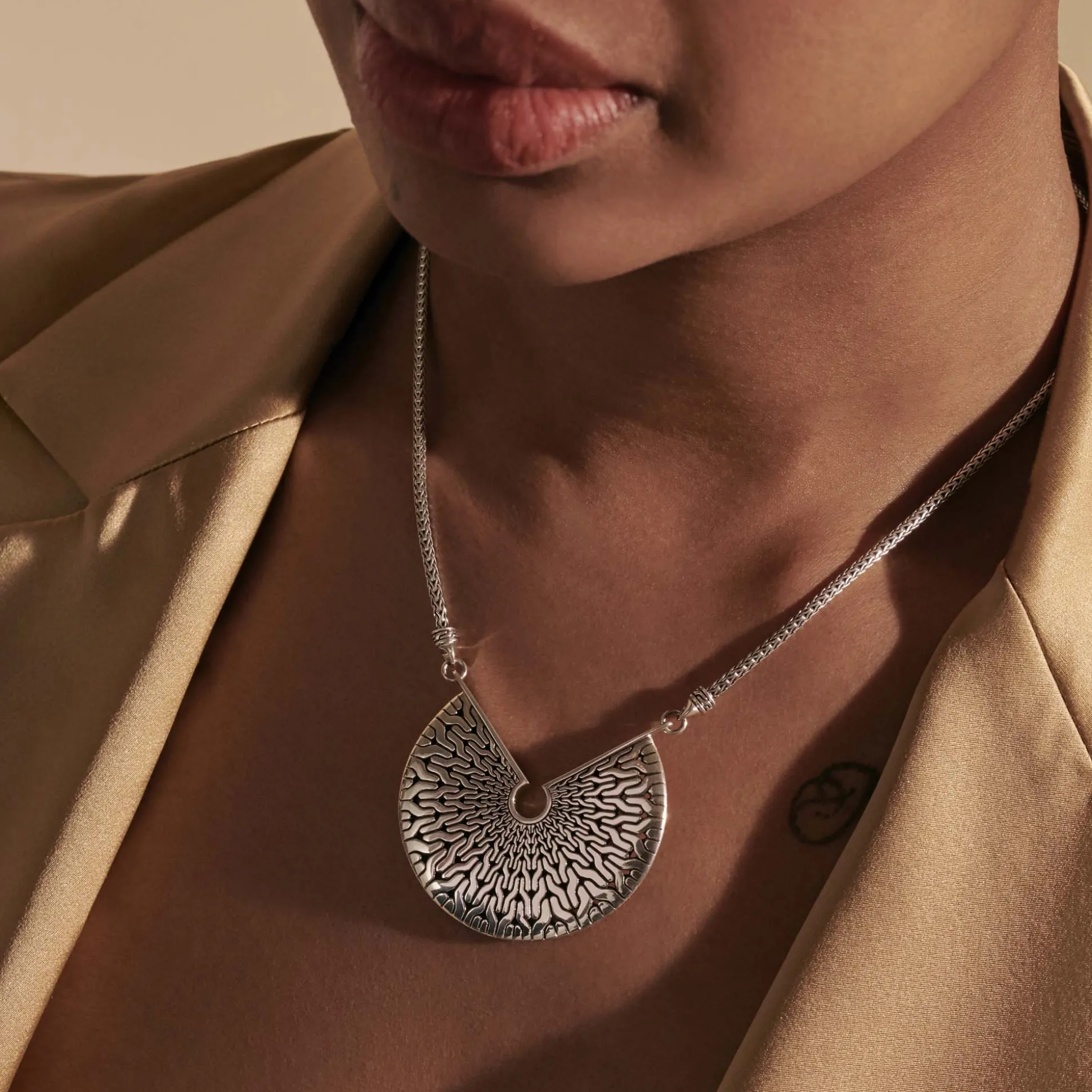 Women John Hardy Pendants^Carved Chain Pendant Necklace, Silver