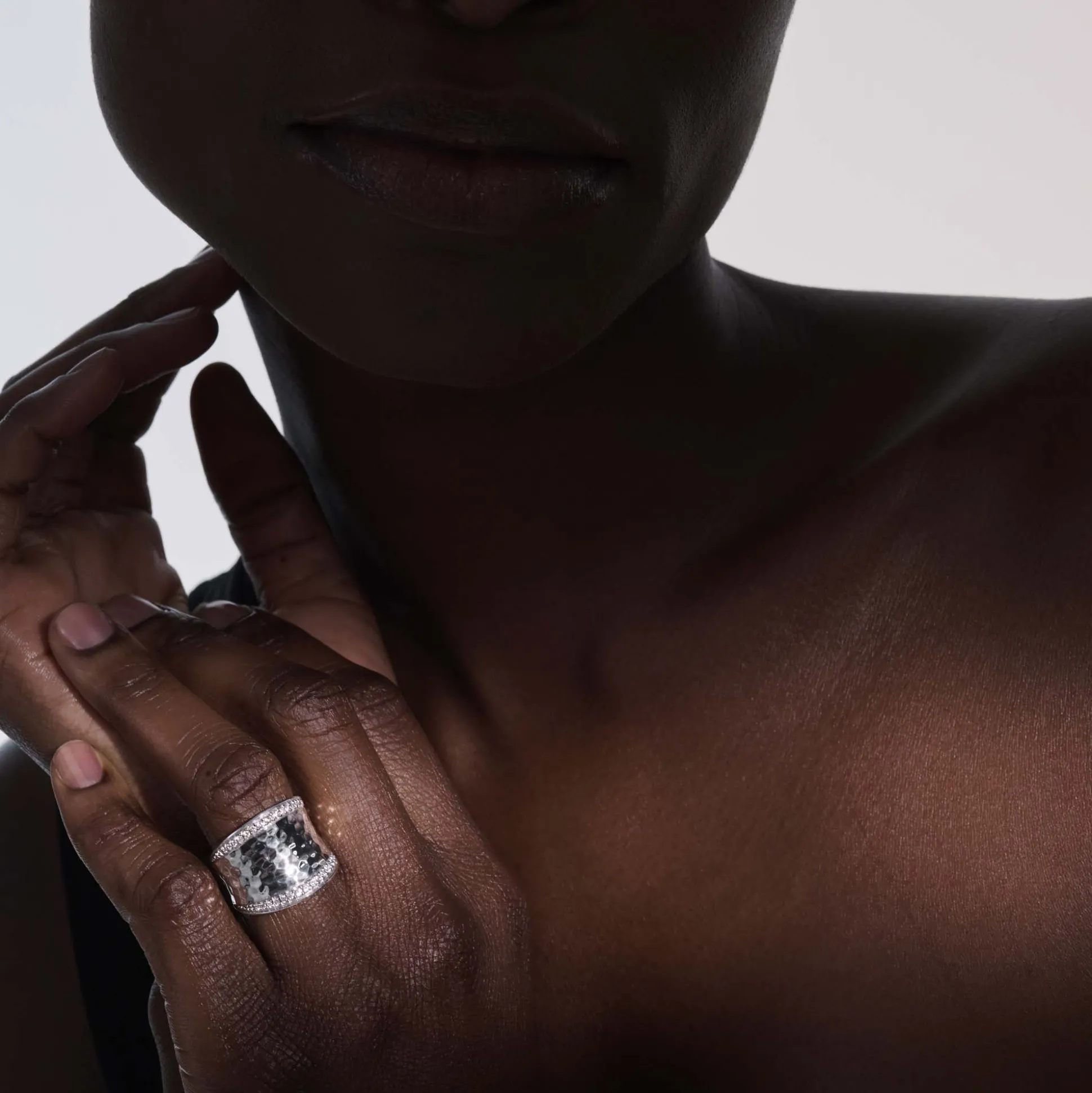 Women John Hardy Statement^Palu Saddle Ring, Gold, Diamonds