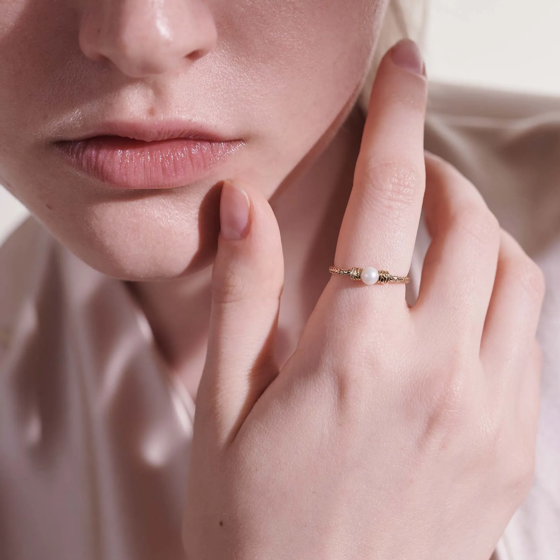 Women John Hardy Soft^Pearl Chain Band Ring, Gold