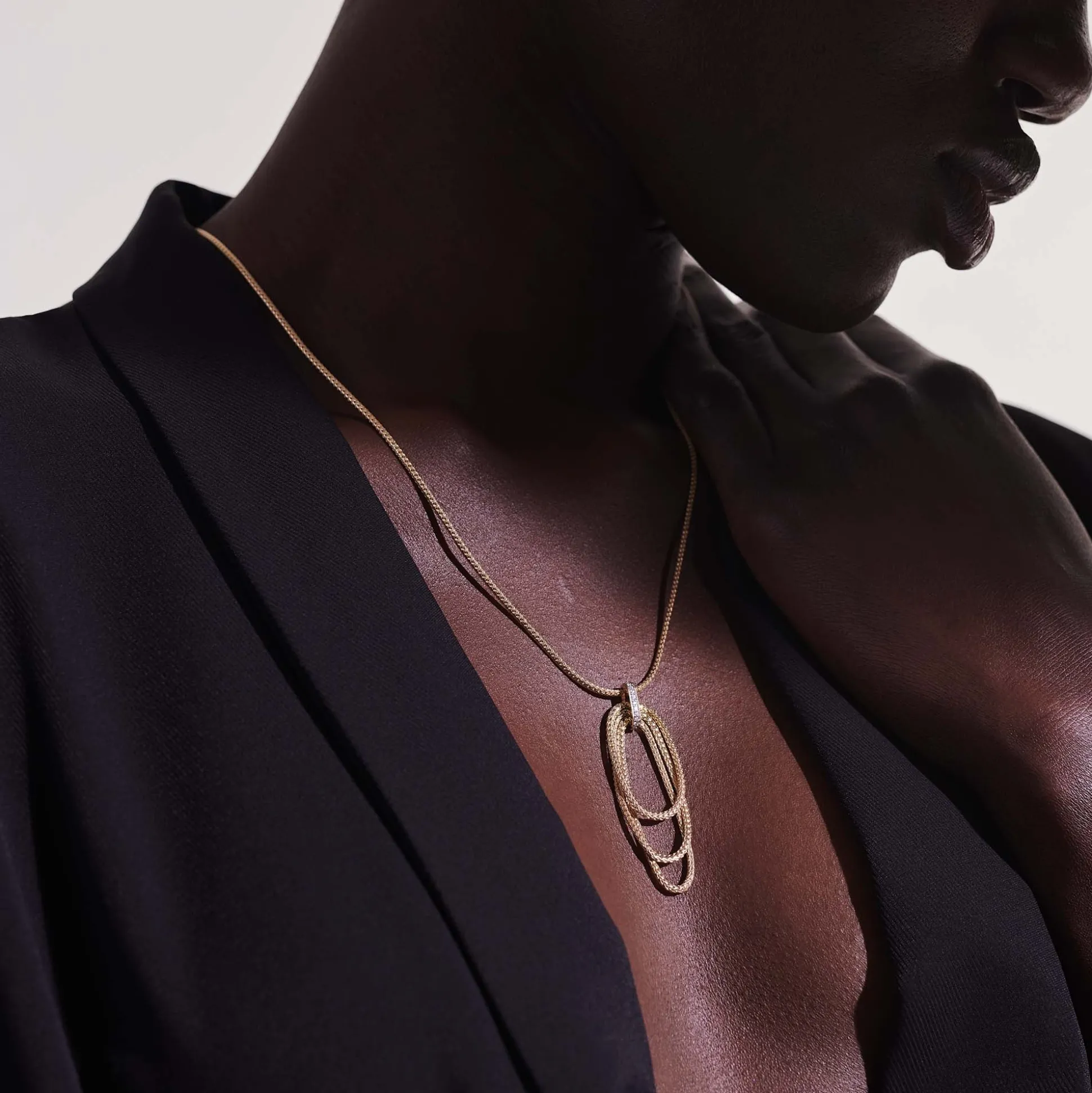 Women John Hardy Pendants^Soft Chain Pendant Necklace, Gold, Diamonds